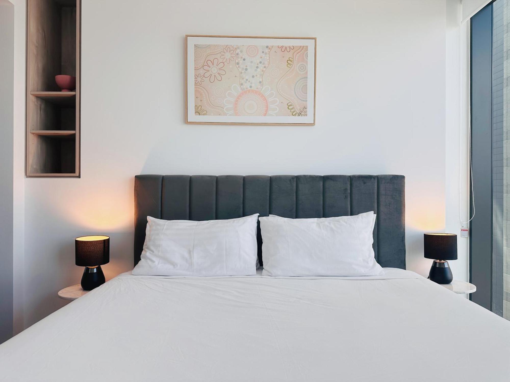Eyes On The Fireworks Lux Riverfront 2kingbed Apartment *